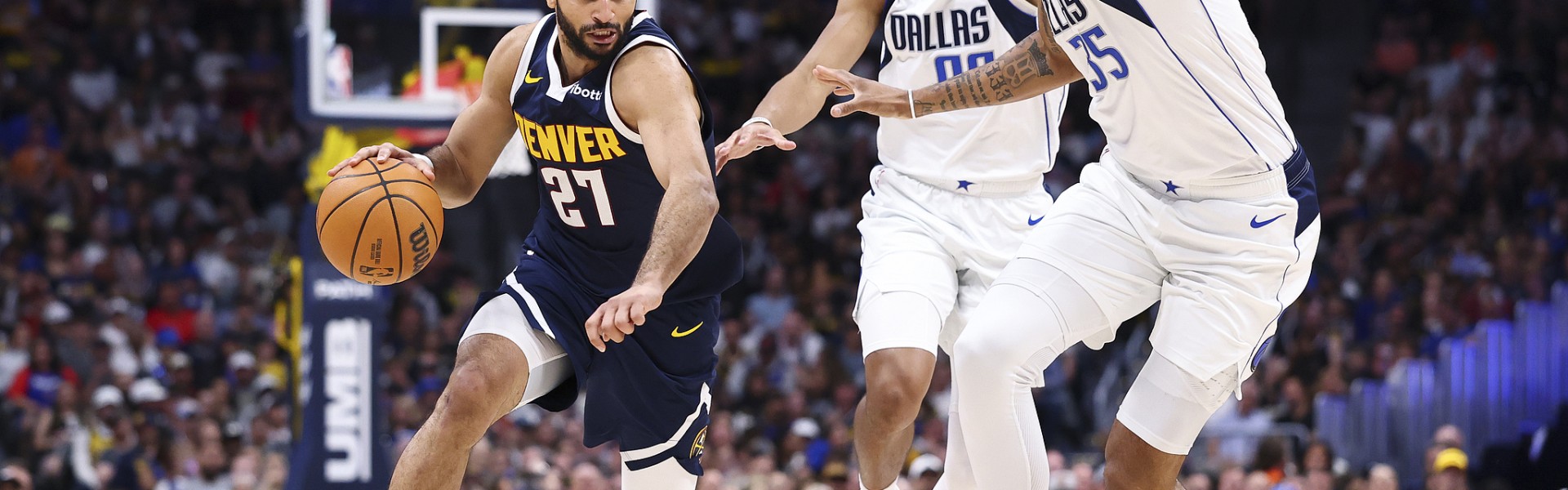 半岛体育官网-穆雷53+6约基奇23+21+19 掘金险胜独行侠豪取4连胜