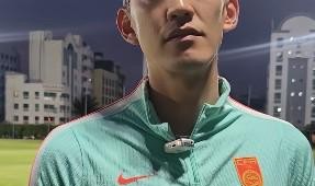半岛体育官方网站-颜骏凌：为武磊百场感到骄傲；李昊很有潜力，会帮他尽快融入